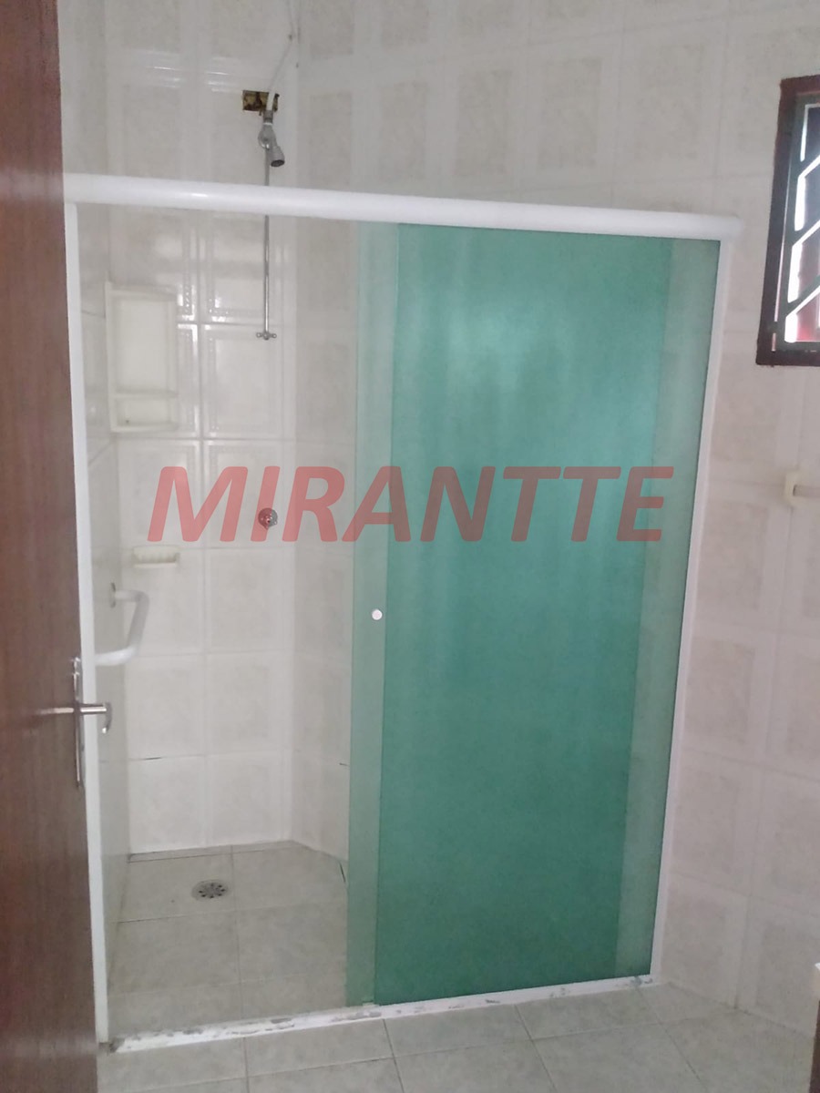 Sobrado de 340m² com 3 quartos em Vila Mazzei