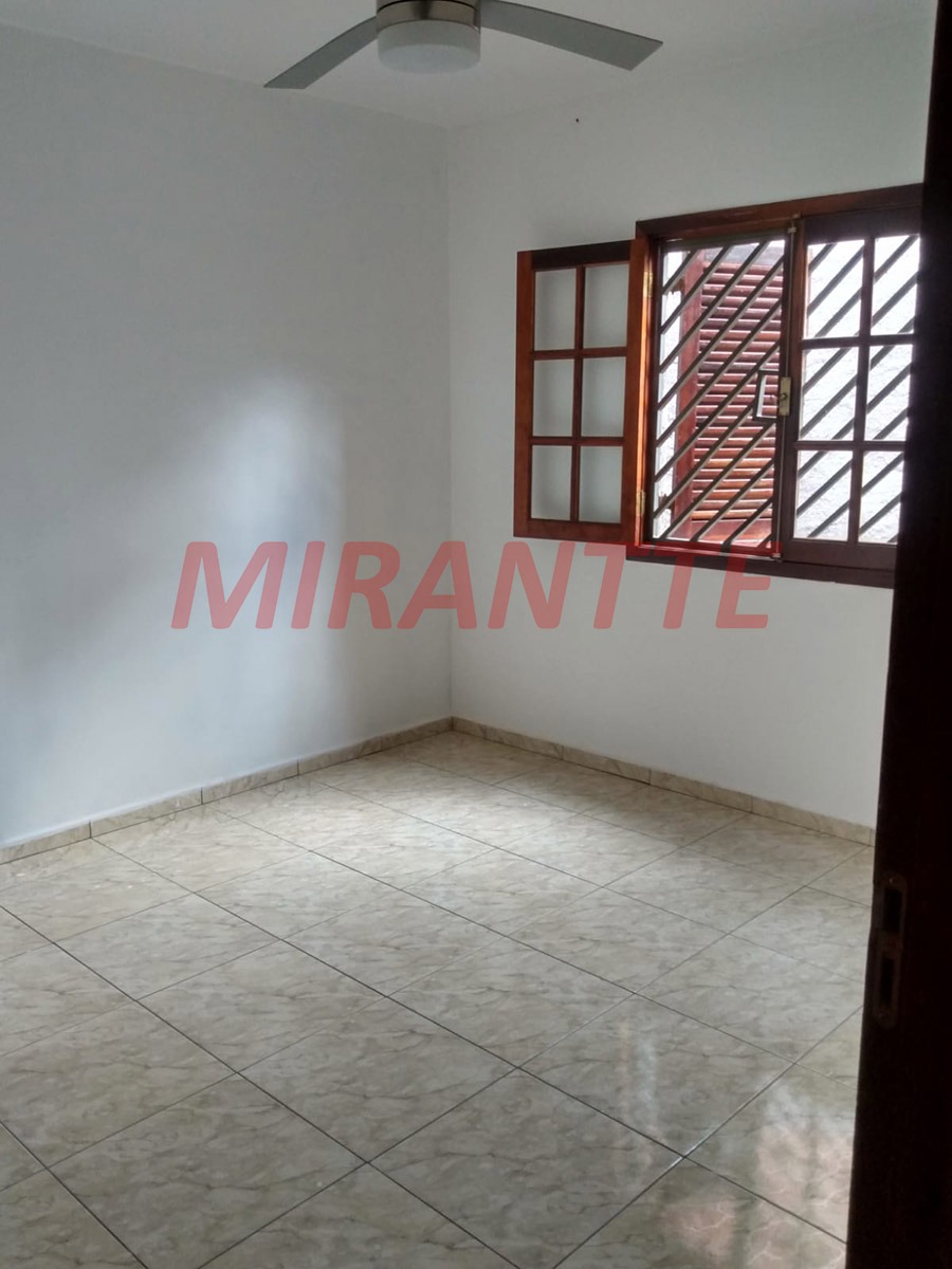 Sobrado de 340m² com 3 quartos em Vila Mazzei