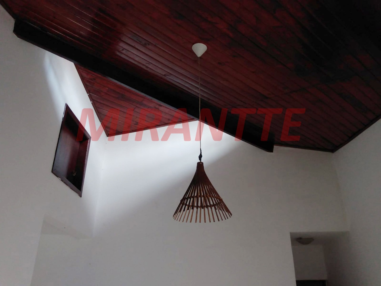 Sobrado de 340m² com 3 quartos em Vila Mazzei