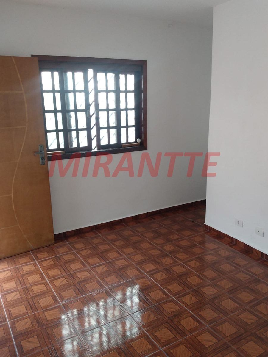 Sobrado de 340m² com 3 quartos em Vila Mazzei