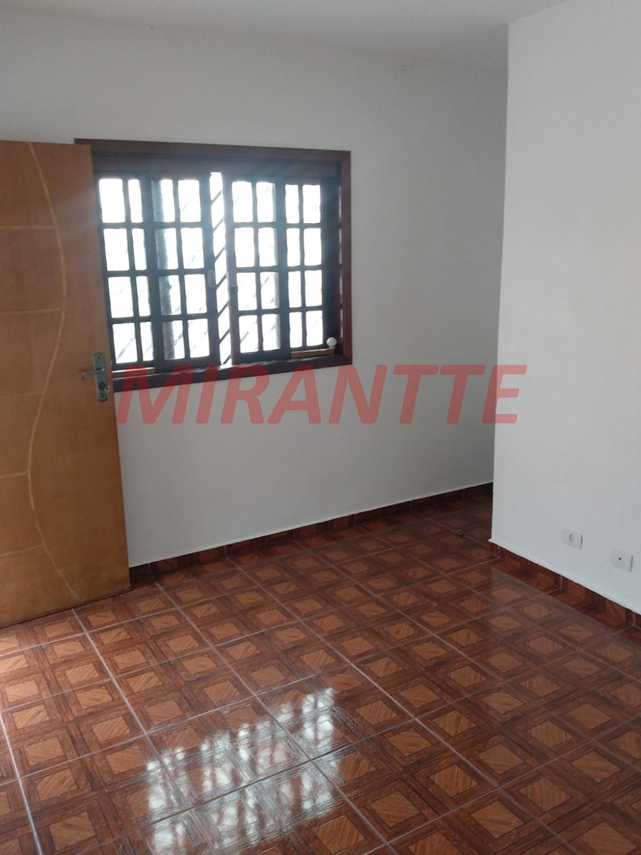 Sobrado de 340m² com 3 quartos em Vila Mazzei