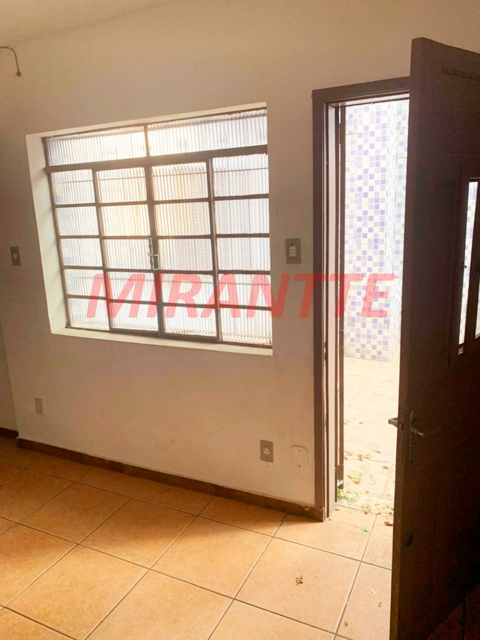Casa terrea de 164m² com 3 quartos em Parque Vitória