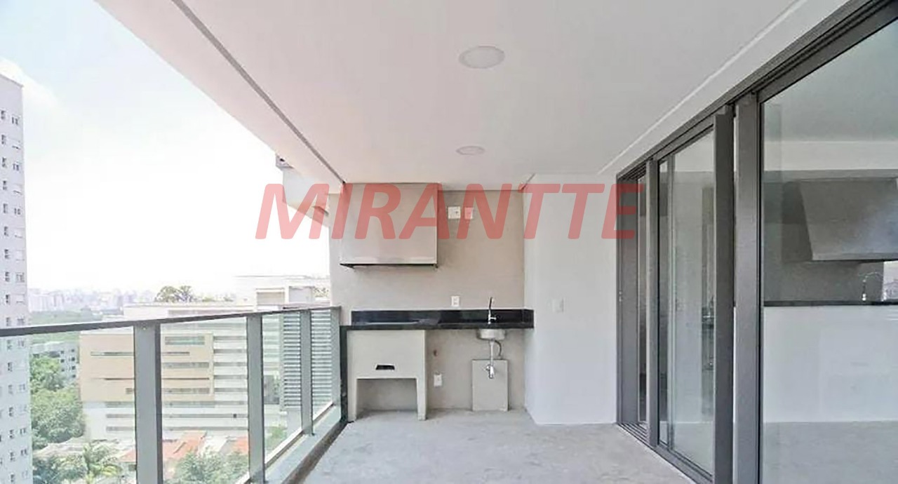 Apartamento de 255m² com 4 quartos em Santana