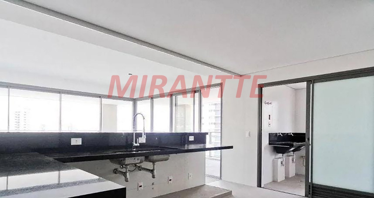 Apartamento de 255m² com 4 quartos em Santana