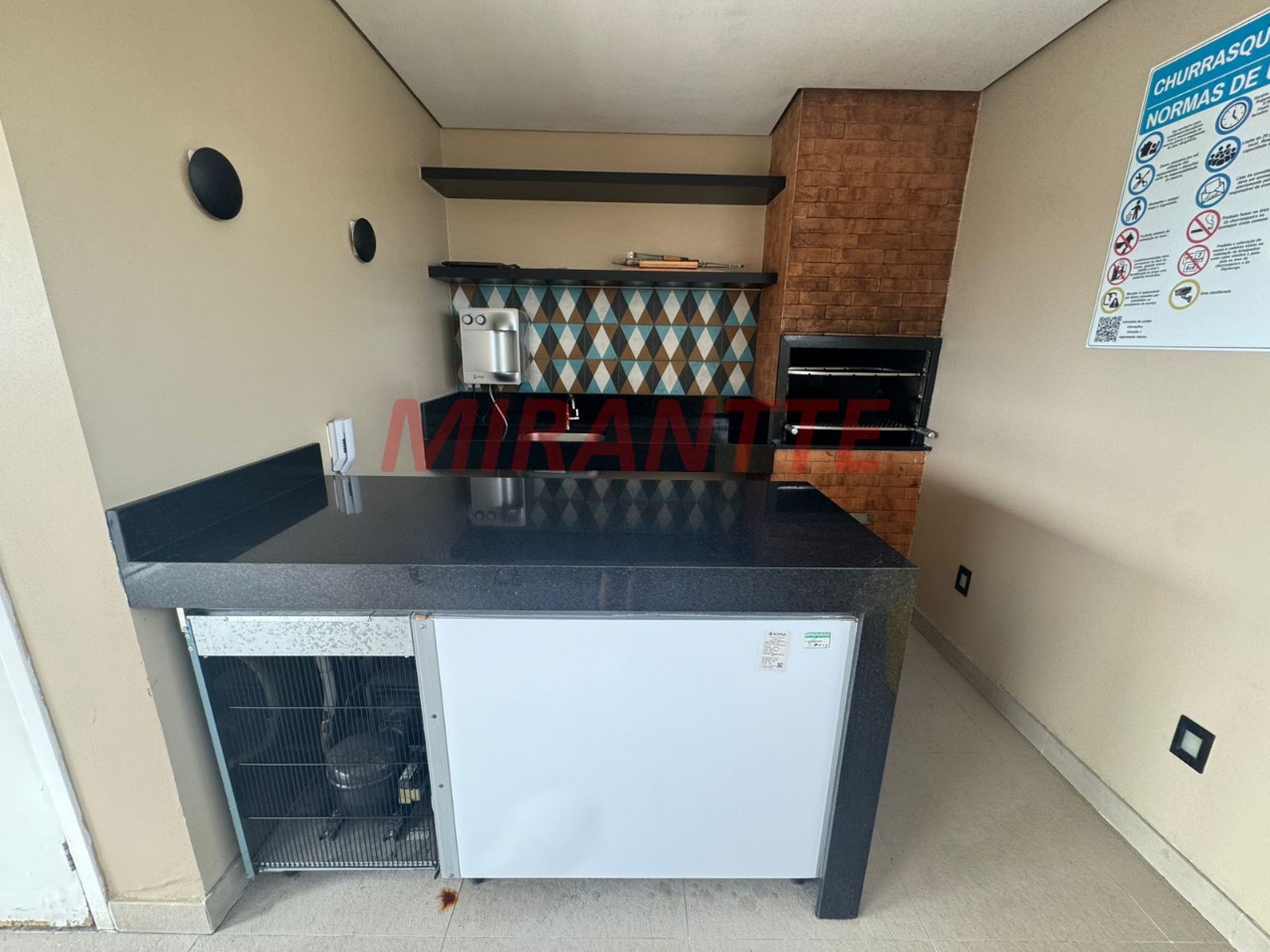 Apartamento de 55m² com 3 quartos em Parada Inglesa