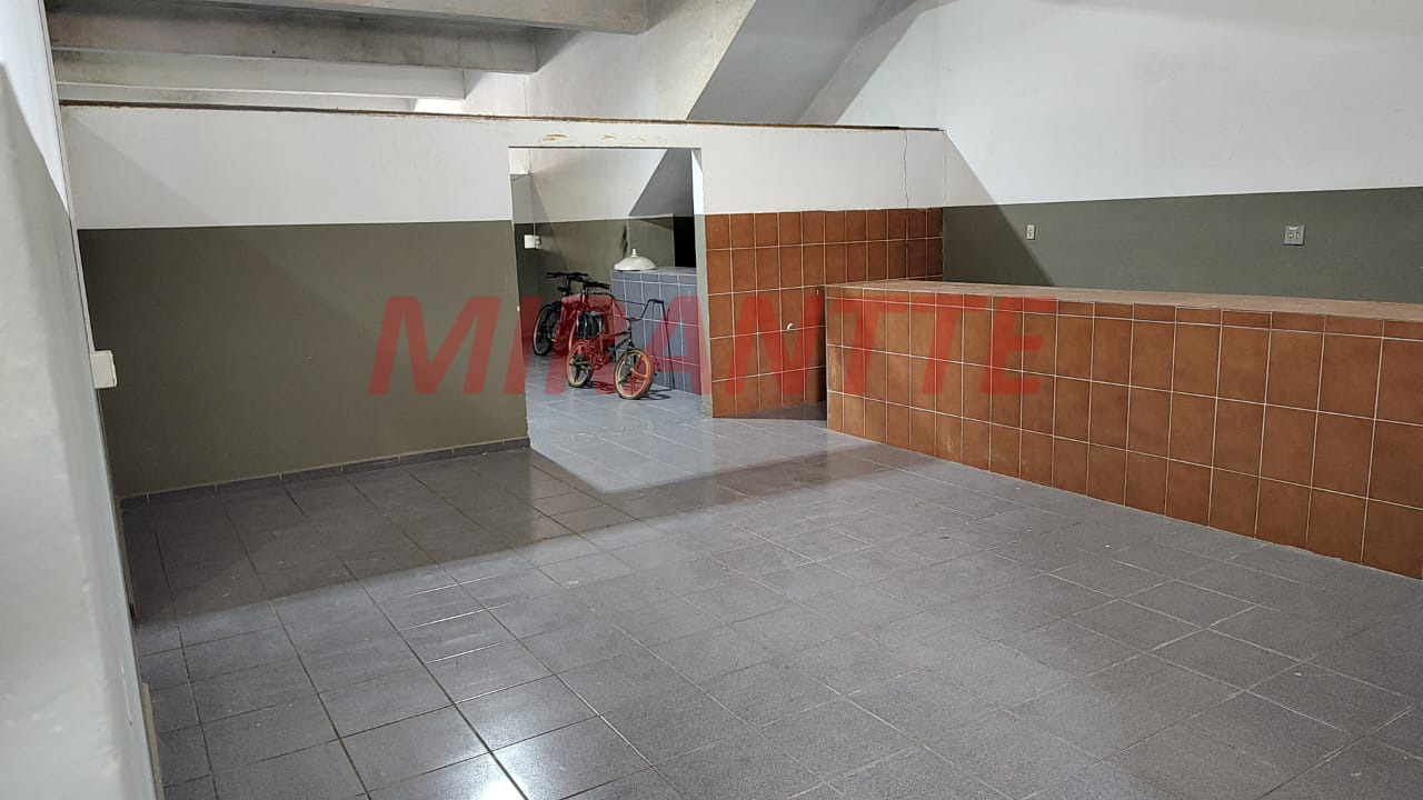 Comercial de 250m² em Jardim Aricanduva