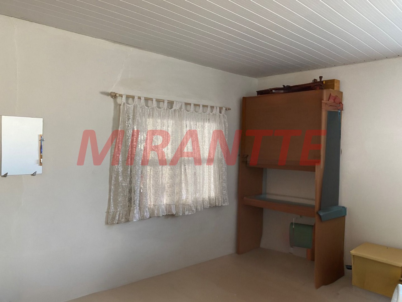 Casa terrea de 200m² com 3 quartos em Parque Santo Antônio