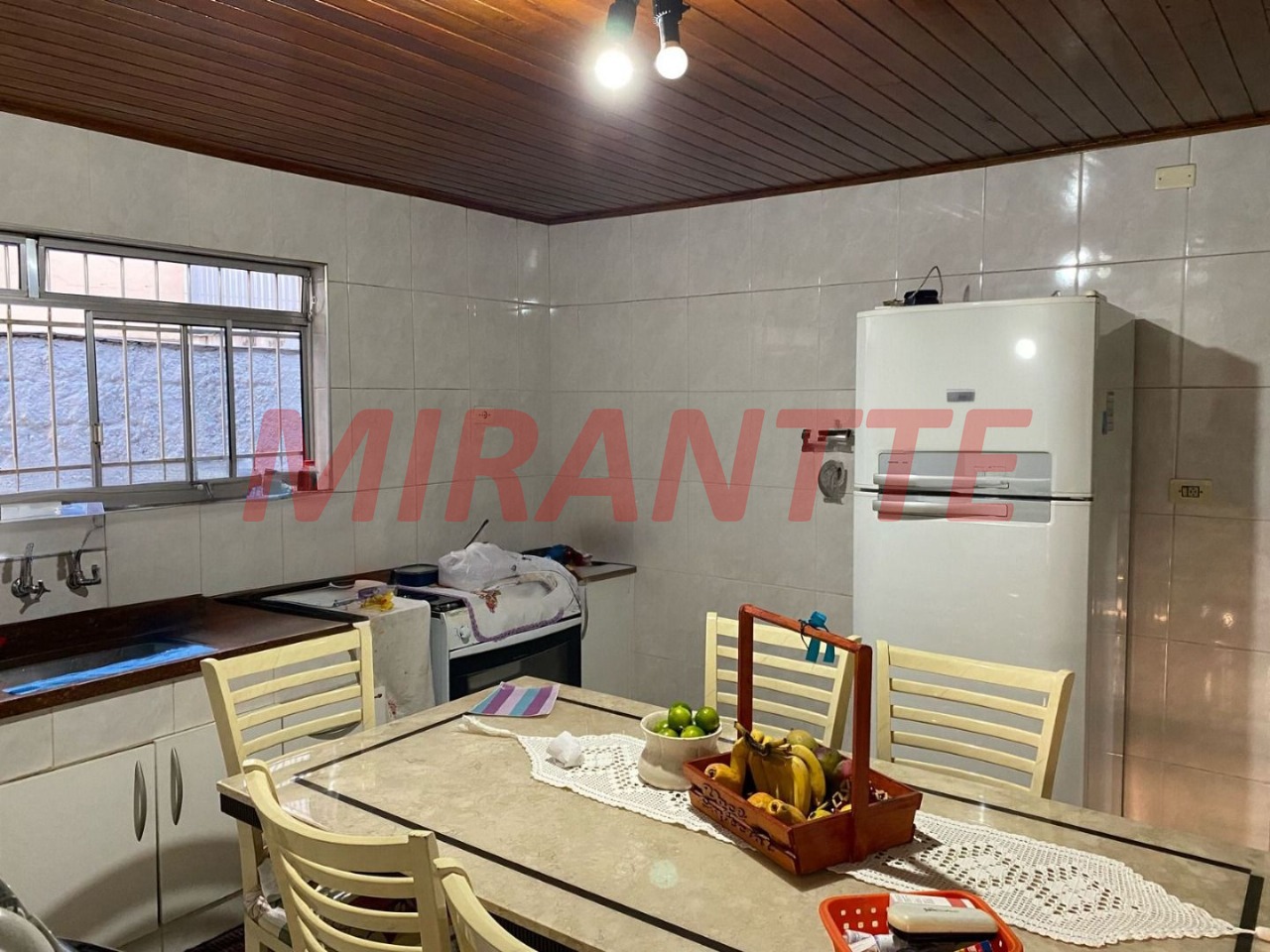 Casa terrea de 200m² com 3 quartos em Parque Santo Antônio