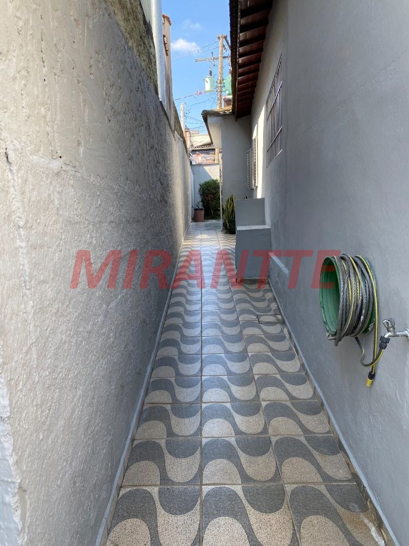 Casa terrea de 200m² com 3 quartos em Parque Santo Antônio