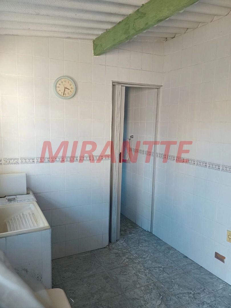 Casa terrea de 200m² com 3 quartos em Parque Santo Antônio