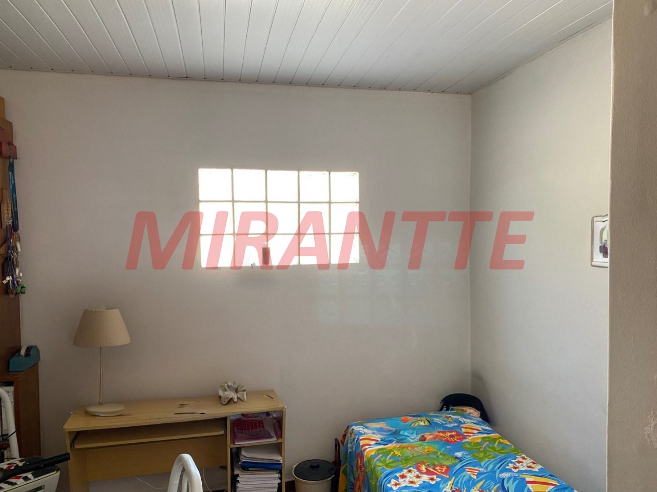 Casa terrea de 200m² com 3 quartos em Parque Santo Antônio