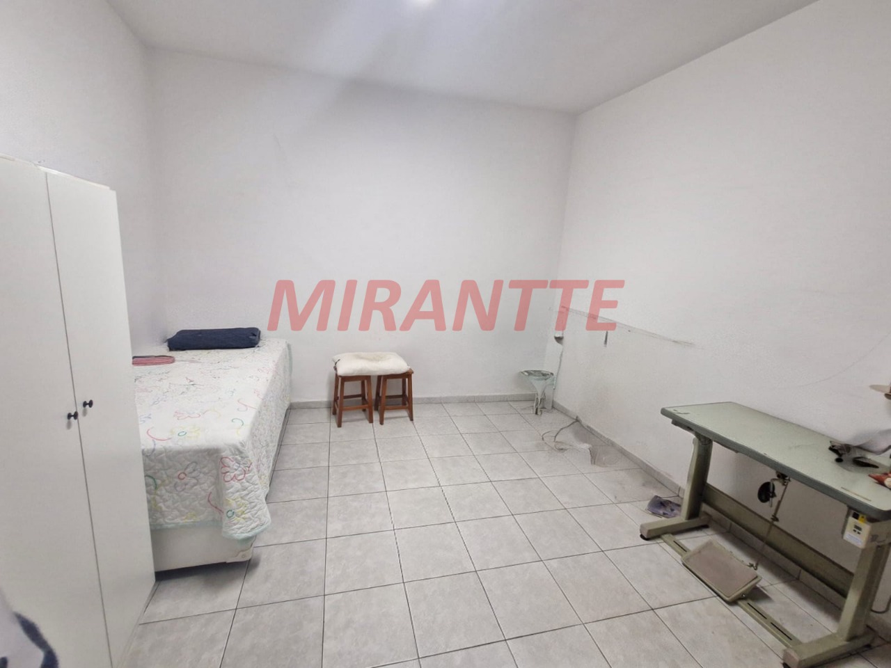 Casa terrea de 266m² com 4 quartos em Vila Gustavo