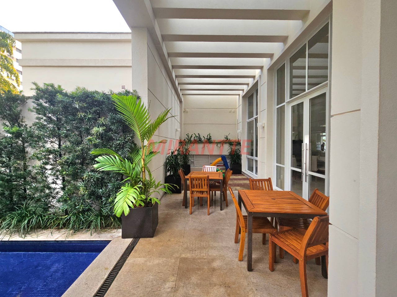 Apartamento de 400m² com 4 quartos em Moema