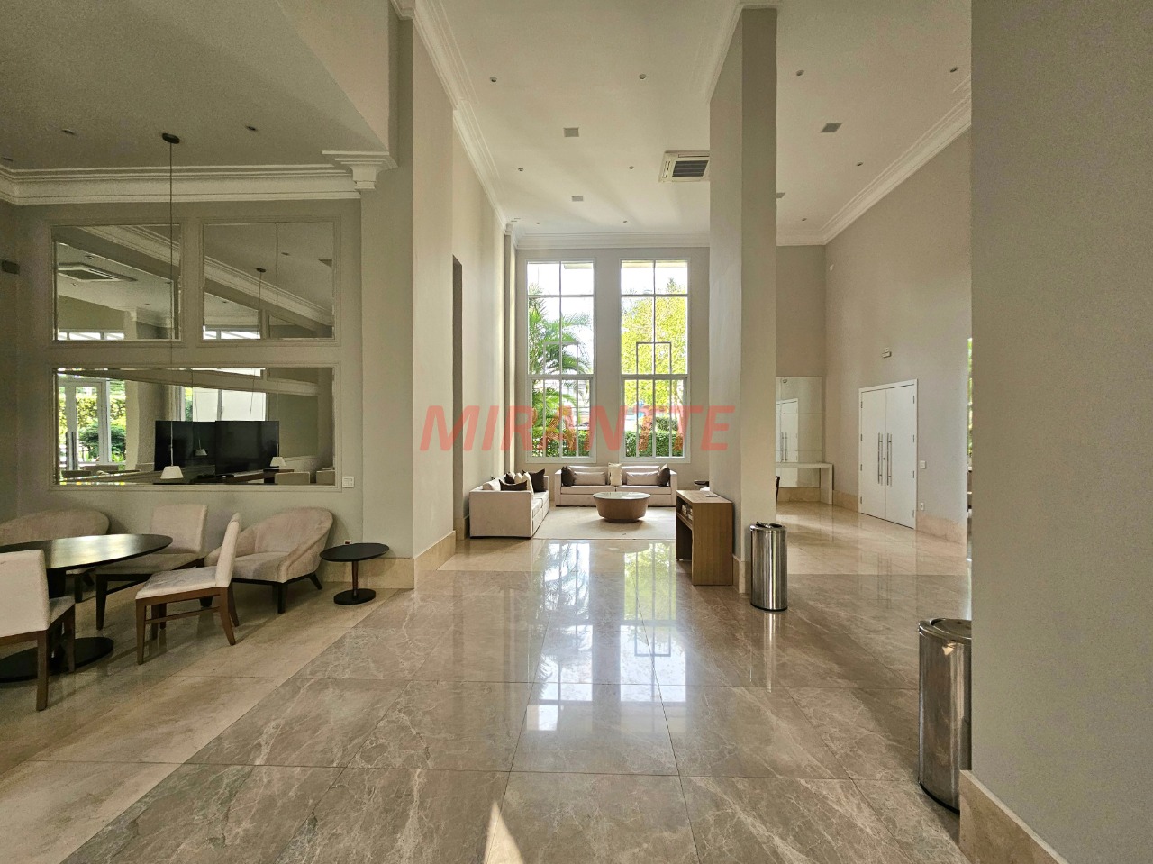 Apartamento de 400m² com 4 quartos em Moema