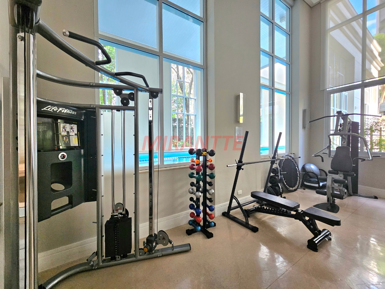 Apartamento de 400m² com 4 quartos em Moema
