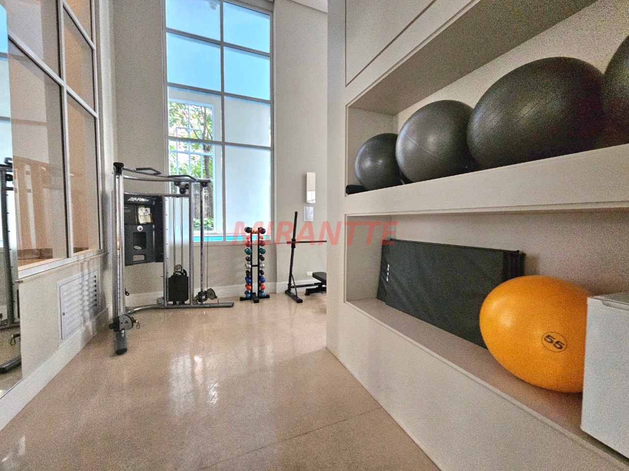 Apartamento de 400m² com 4 quartos em Moema