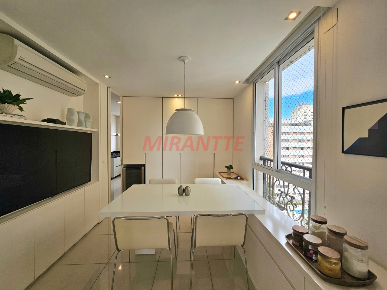 Apartamento de 400m² com 4 quartos em Moema