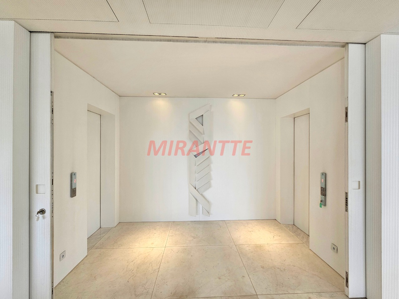 Apartamento de 400m² com 4 quartos em Moema