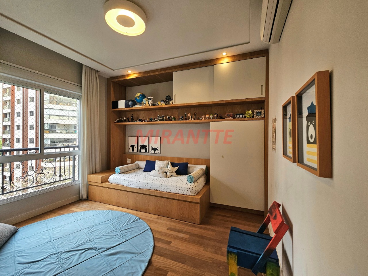 Apartamento de 400m² com 4 quartos em Moema