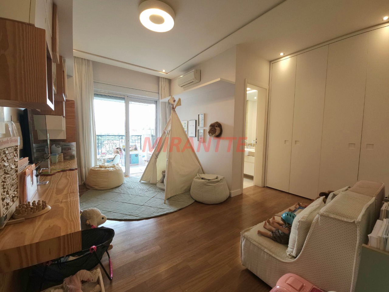 Apartamento de 400m² com 4 quartos em Moema
