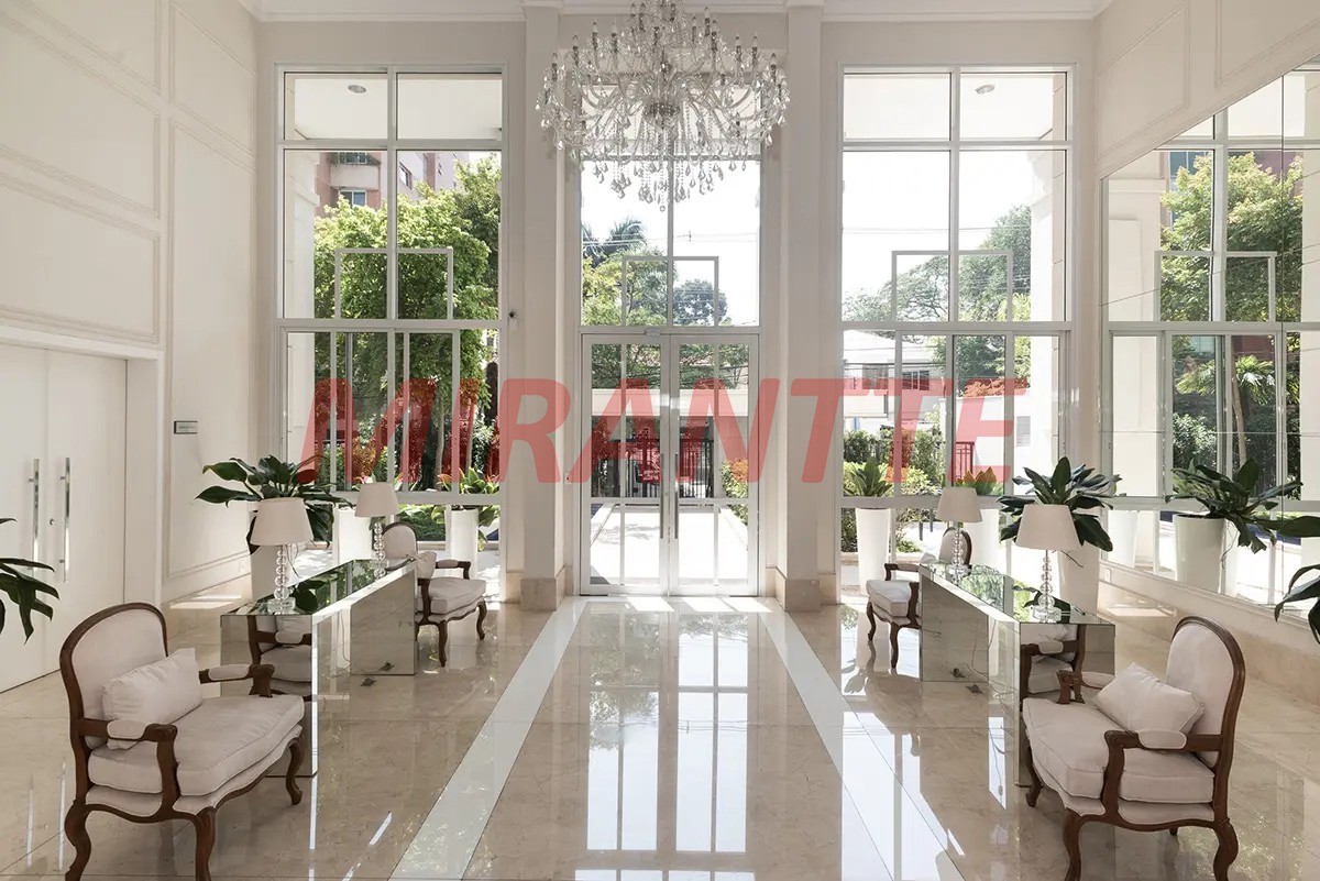 Apartamento de 400m² com 4 quartos em Moema