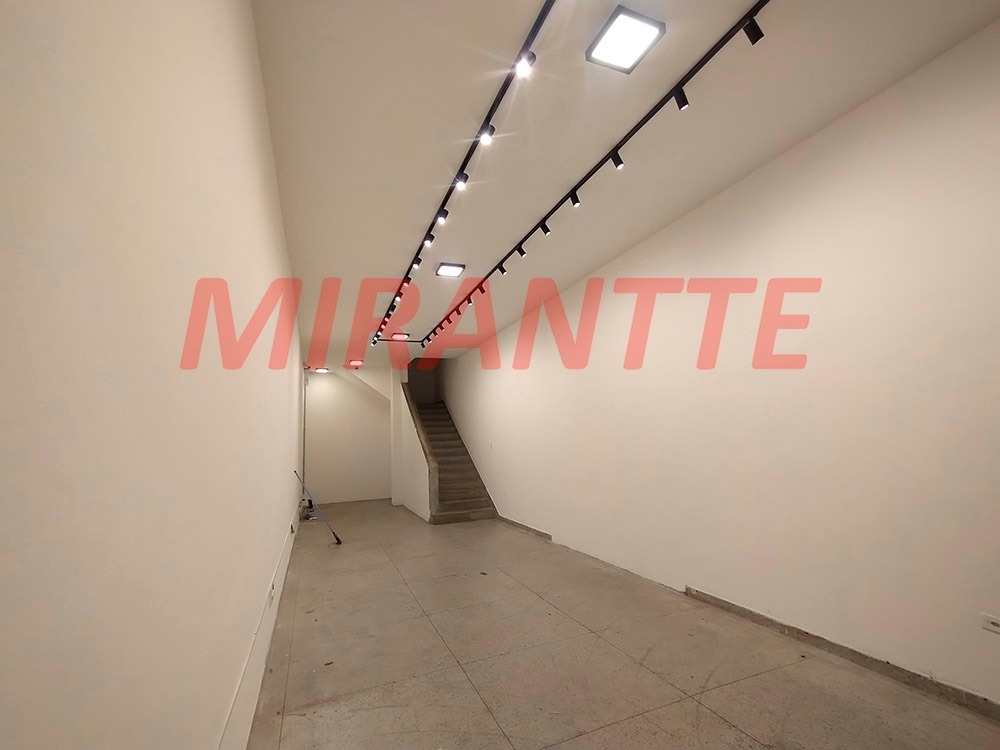 Comercial de 205m² em Brás