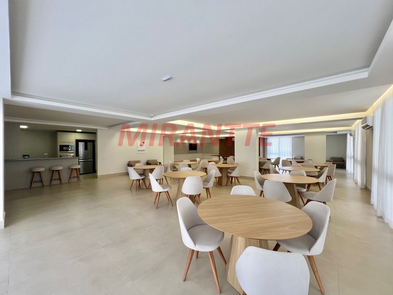 Apartamento de 91.14m² com 2 quartos em AVIAÇÃO