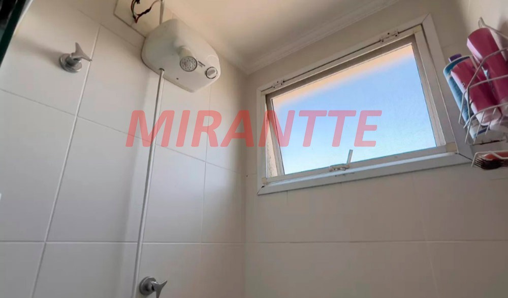 Apartamento de 60m² com 2 quartos em Vila Galvão