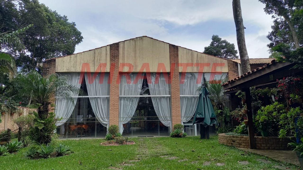 Comercial de 300m² em Roseira