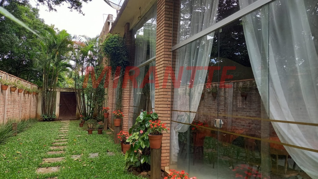 Comercial de 300m² em Roseira