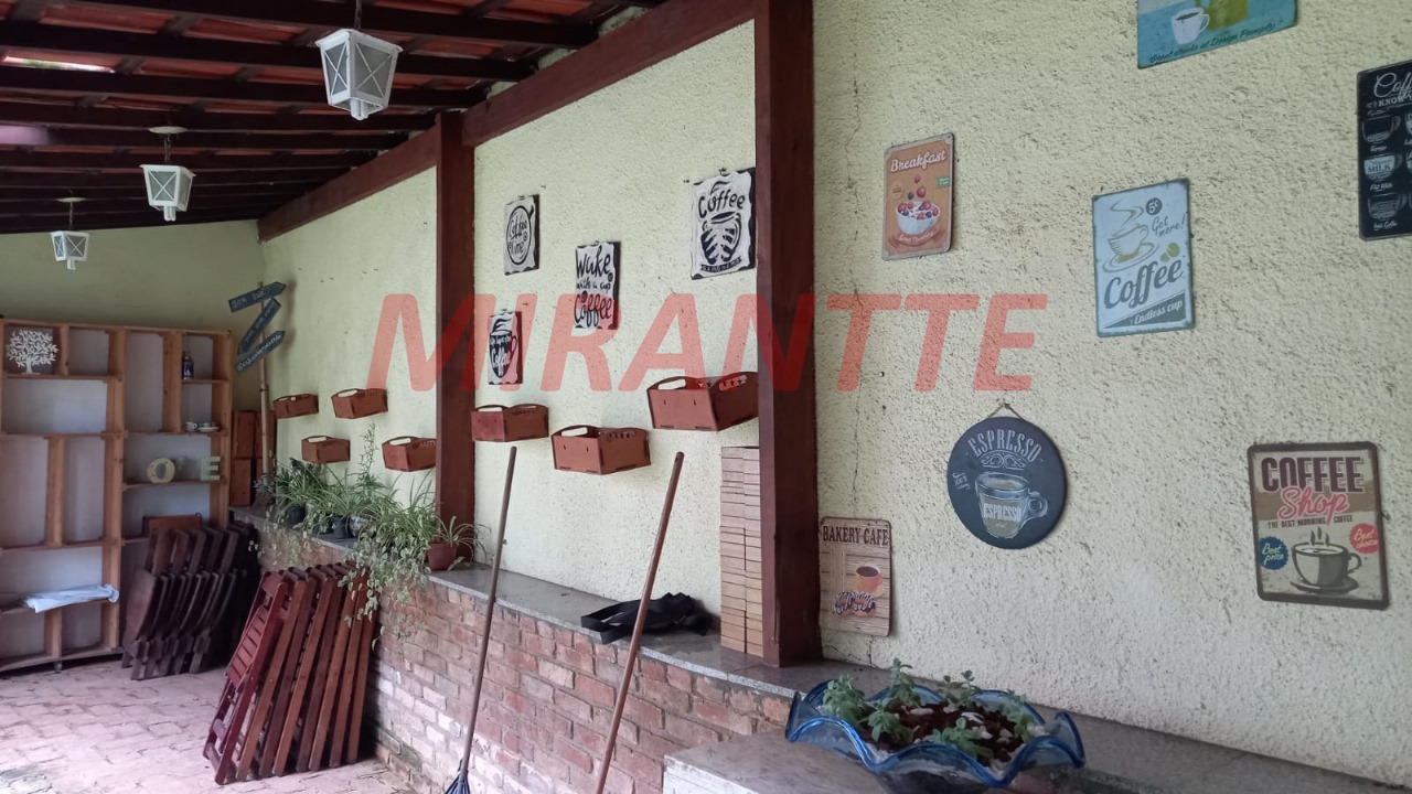 Comercial de 300m² em Roseira