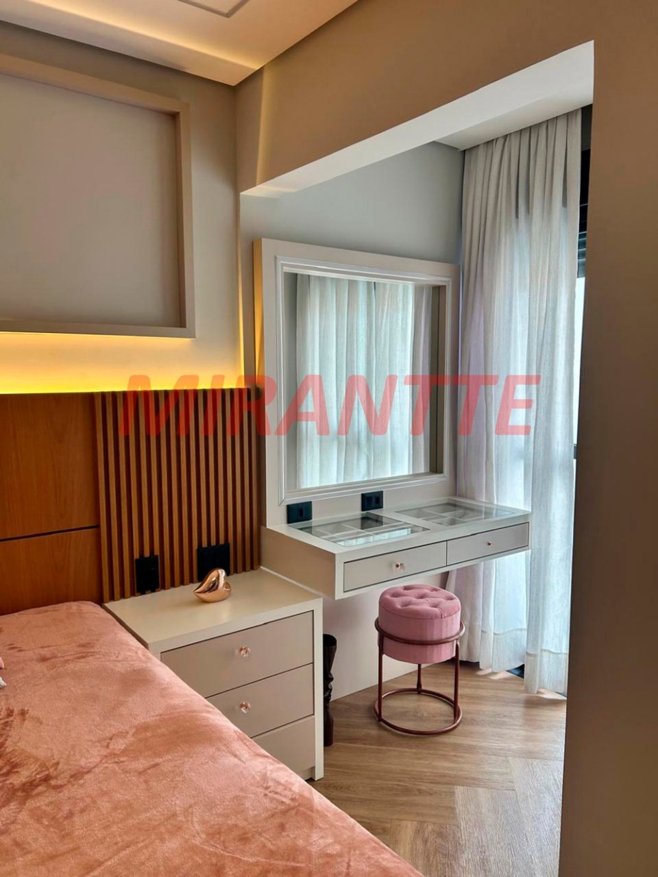 Sobrado de 123m² com 3 quartos em Chora Menino