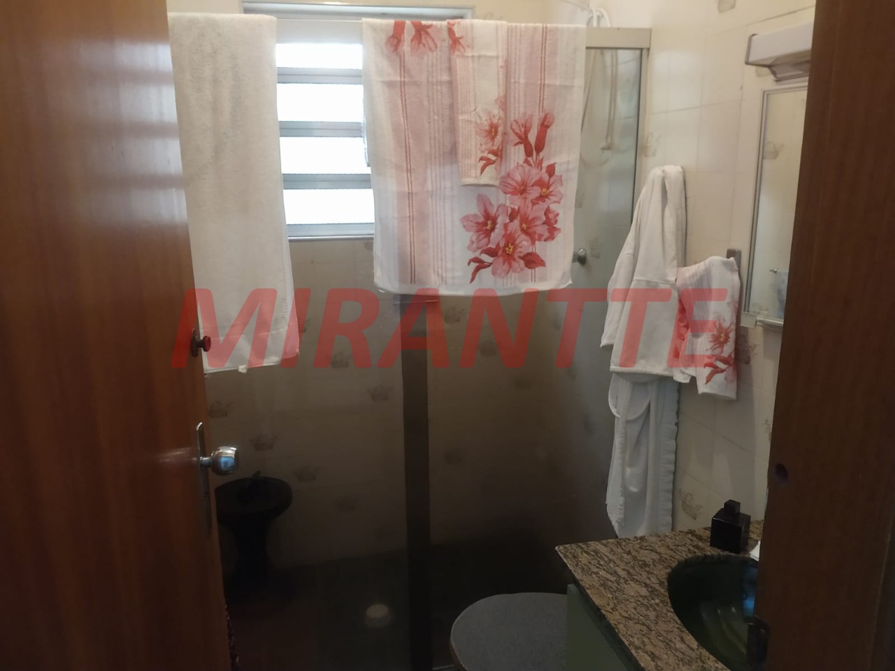 Sobrado de 150m² com 4 quartos em Sítio Do Morro