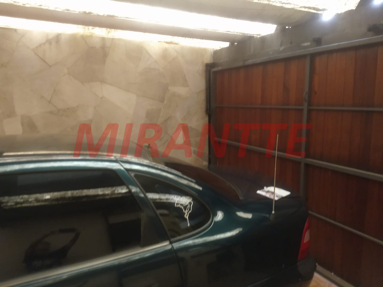 Sobrado de 150m² com 4 quartos em Sítio Do Morro