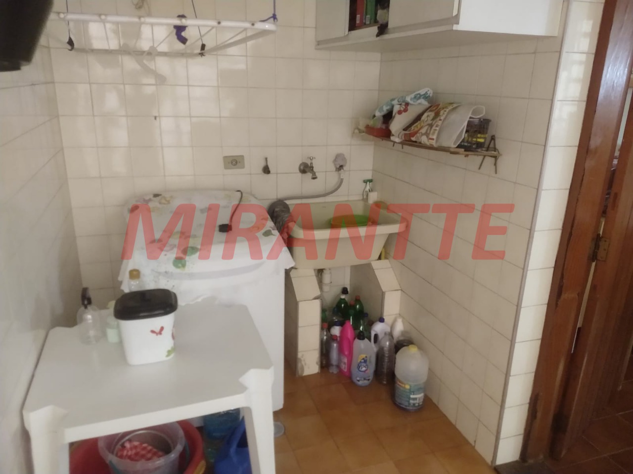 Sobrado de 150m² com 4 quartos em Sítio Do Morro