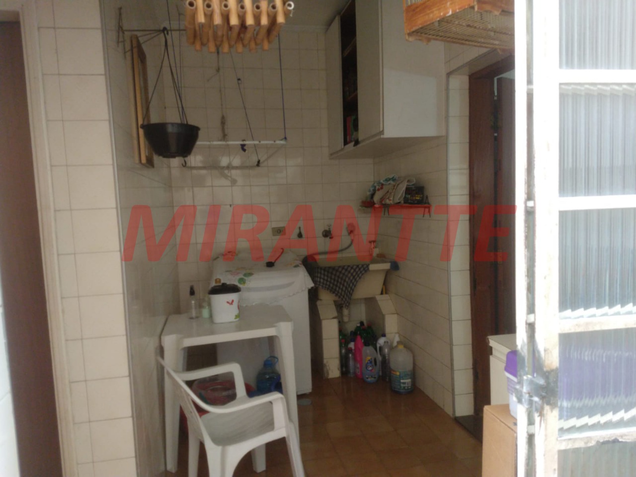 Sobrado de 150m² com 4 quartos em Sítio Do Morro