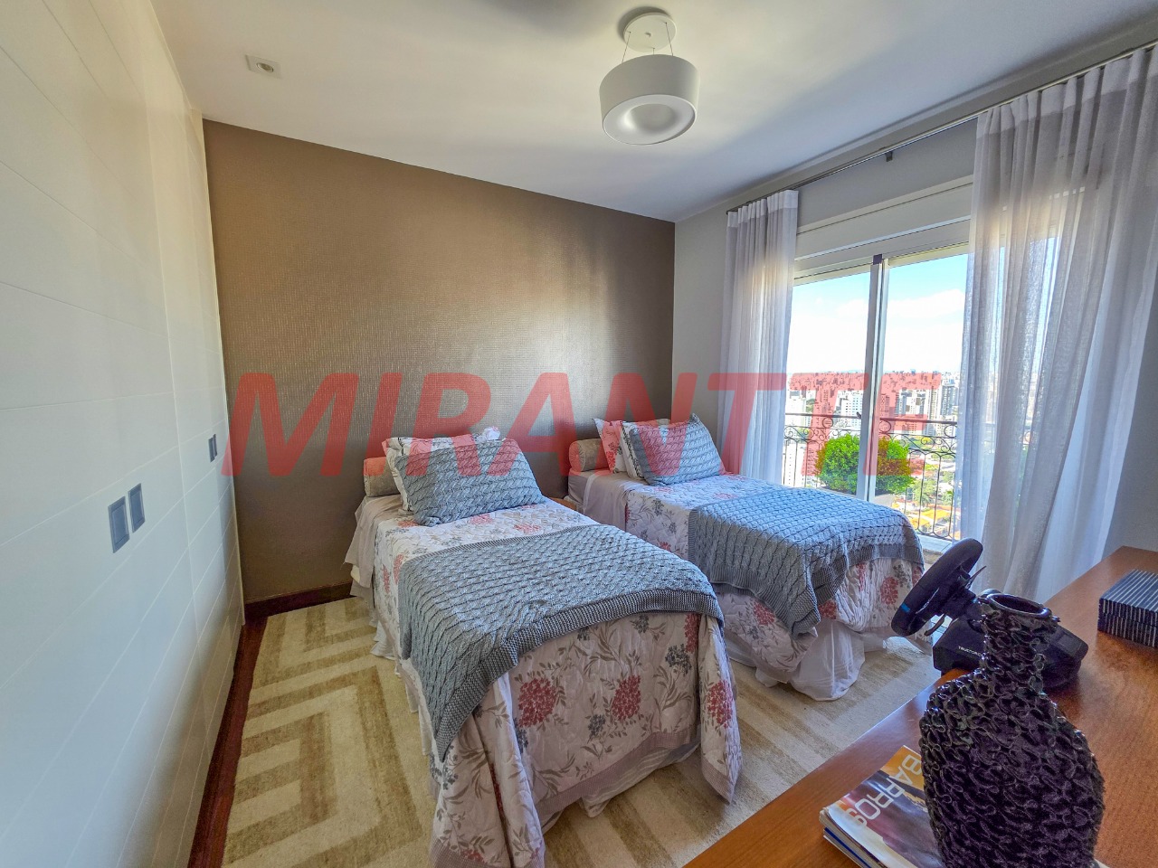 Cobertura de 386m² com 4 quartos em Campo Belo