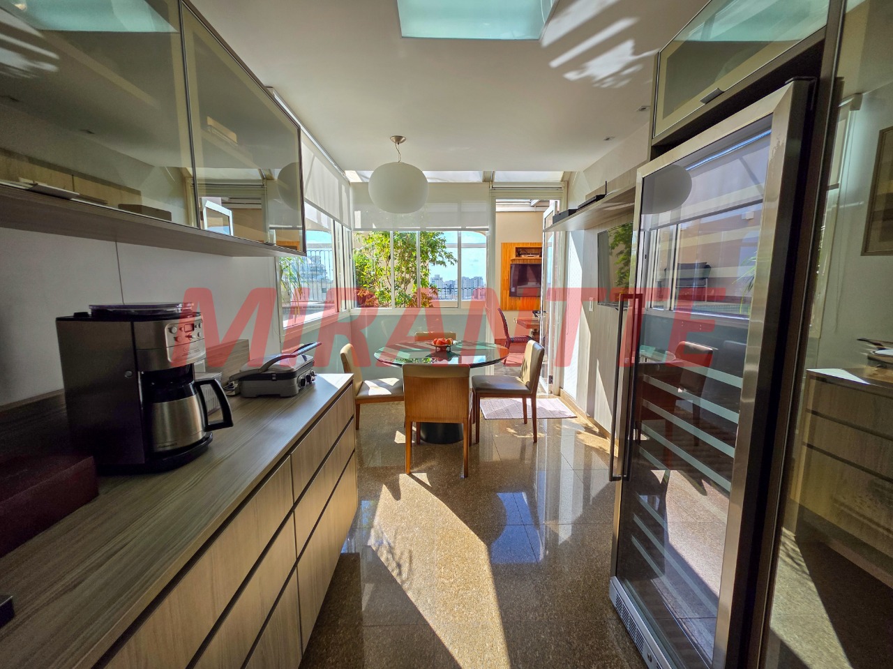 Cobertura de 386m² com 4 quartos em Campo Belo