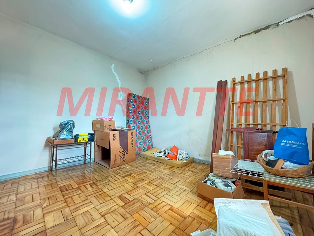 Sobrado de 242m² com 4 quartos em Vila Penteado