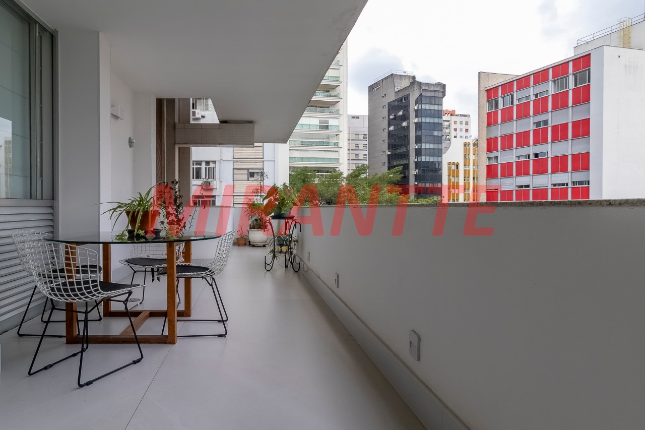 Apartamento de 270m² com 3 quartos em Higienópolis
