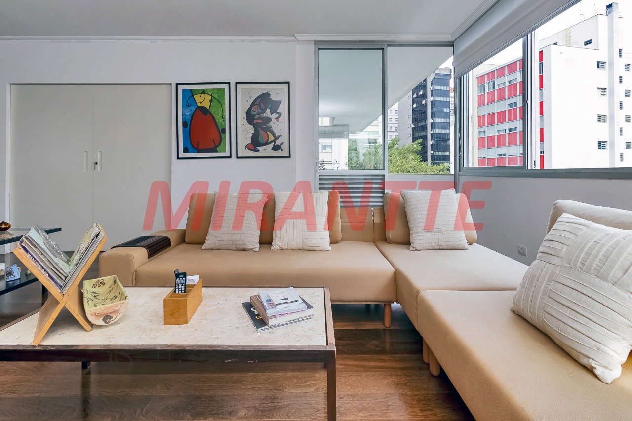 Apartamento de 270m² com 3 quartos em Higienópolis