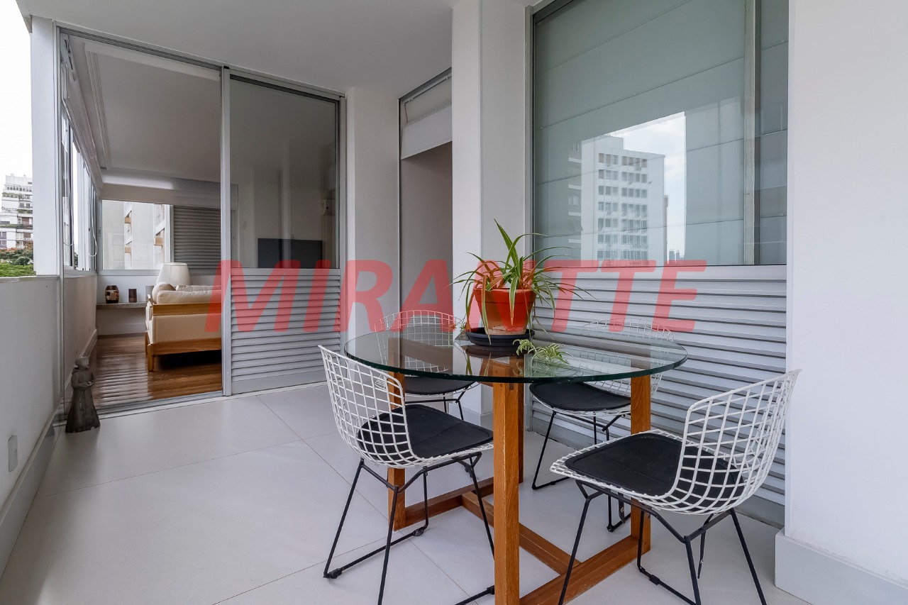 Apartamento de 270m² com 3 quartos em Higienópolis