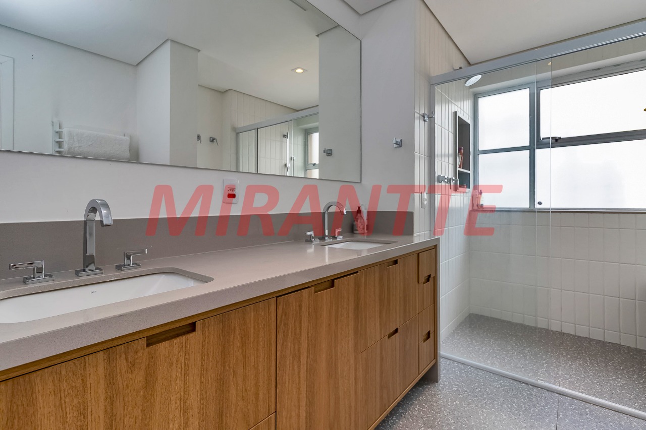 Apartamento de 270m² com 3 quartos em Higienópolis