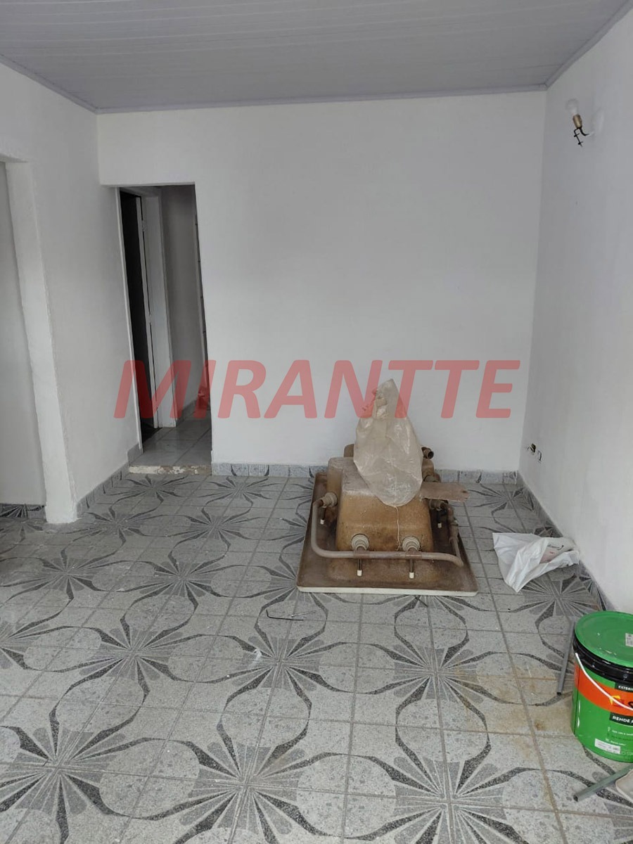 Casa terrea de 60m² com 2 quartos em Parque Vitoria