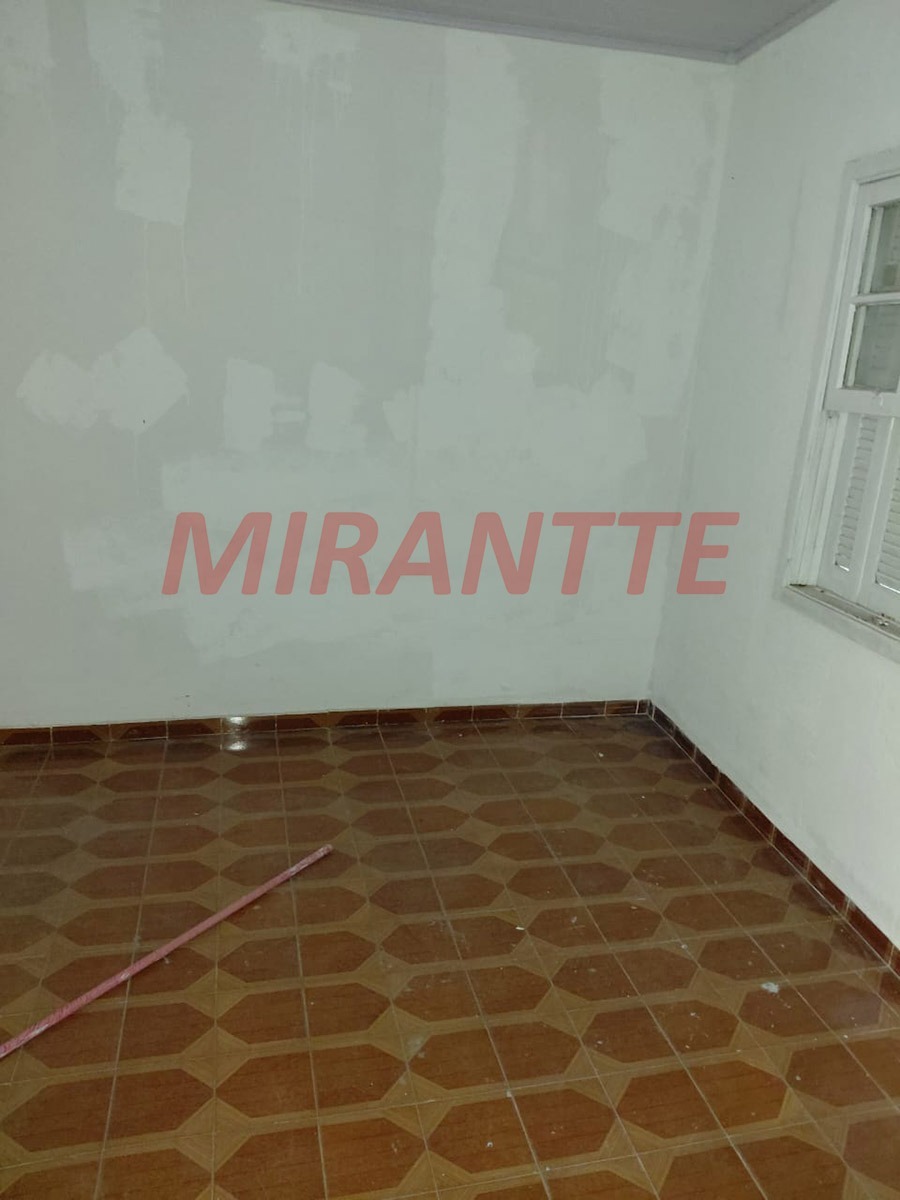 Casa terrea de 60m² com 2 quartos em Parque Vitória