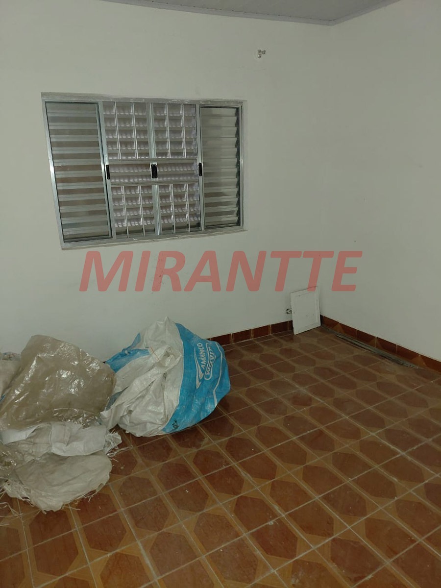 Casa terrea de 60m² com 2 quartos em Parque Vitória