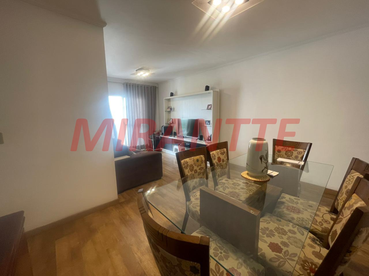 Apartamento de 74m² com 2 quartos em Parque Mandaqui