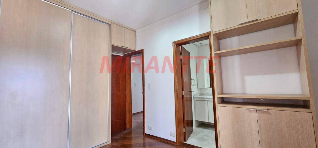 Apartamento de 140m² com 3 quartos em Santa Teresinha