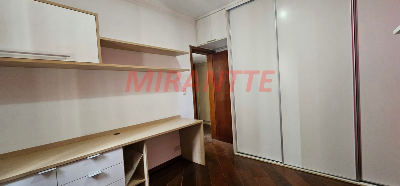 Apartamento de 140m² com 3 quartos em Santa Teresinha