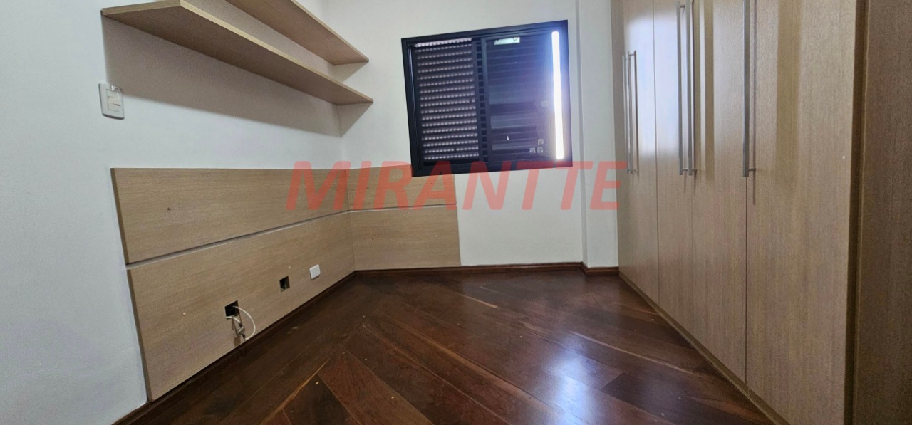 Apartamento de 140m² com 3 quartos em Santa Teresinha
